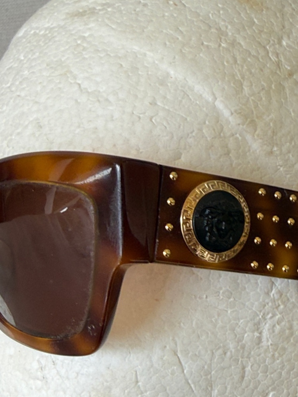 Versace Tortoiseshell Rectangular Sunglasses🕶️  Gold Medallion Medusa Italy made
